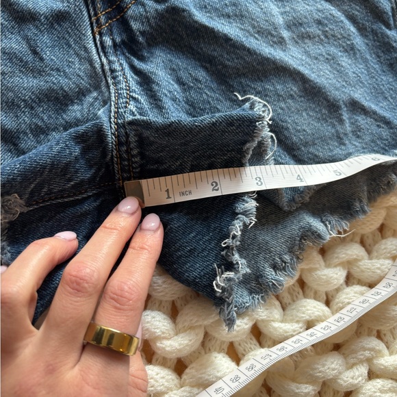 Levi's Ribcage Short - Picture 4 of 4